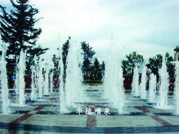 可調(diào)樹(shù)冰(雪松)噴頭